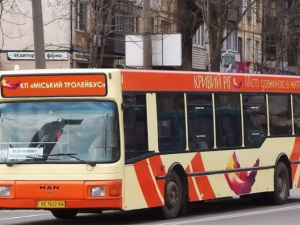 Для криворіжців вже надрукували 150 тисяч перепусток, роздали на підприємства 126 тисяч