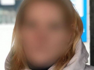 У Тернівському районі затримали жінку, яка мала наркотики