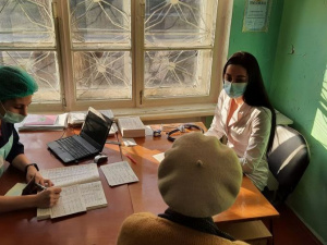 Чи має сімейний лікар давати власний номер телефону пацієнтам? Пояснюють у НСЗУ