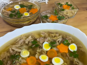 Домашній холодець без жиру: покрокова інструкція - фото скріншот з відео