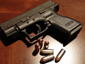 На Дніпропетровщині підліток вистрілив собі у скроню через нерозділене кохання: деталі