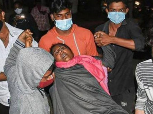 В Індії госпіталізували щонайменше 227 людей через невідому хворобу