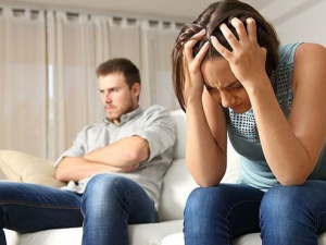 Як не зруйнувати кохання ревнощами: відеопоради психолога