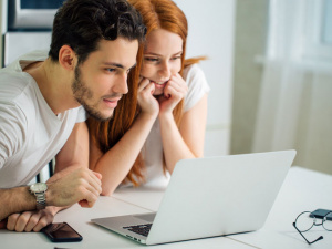 Цифровізуємо кохання: подати заяву про реєстрацію шлюбу можна онлайн