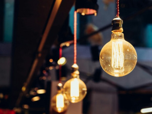 Обмеження електропостачання, фото з відкритих джерел 