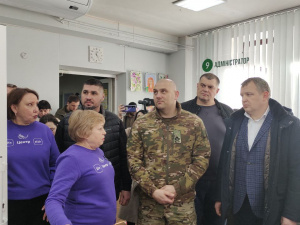 У криворізькому Центрі «Віза» презентували обладнання для друку водійських посвідчень за світовими зразками: деталі