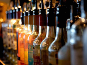 В Україні здорожчає алкоголь: куди підуть гроші з підвищених акцизів