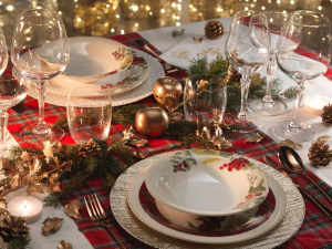 Посуд як подарунок: добрі й погані прикмети - фото з відкритих джерел