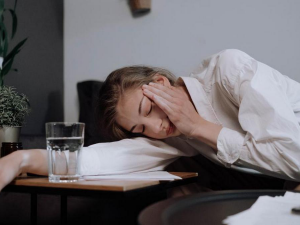 Метеозалежних українців накриє магнітна буря: що потрібно робити