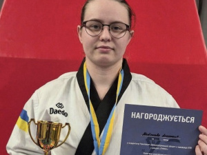 Криворізька правоохоронниця підкорила чемпіонат Дніпропетровщини з тхеквондо