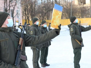 У Кривому Розі 15 новобранців склали Військову присягу