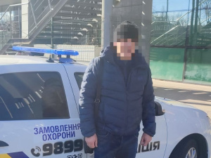 За футболку може сісти за грати: поліція Кривого Рогу попередила крадіжку