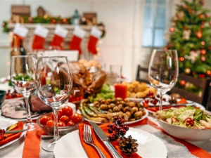 Новорічний стіл - фото з відкритих джерел