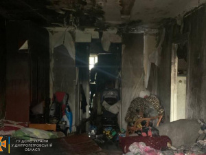 У Покровському районі сталася пожежа в квартирі