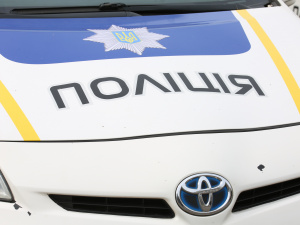 У Кривому Розі поліцейські затримали підозрюваного у пограбуванні жінки