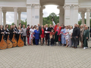 Презентація ювілейної монети, фото управління преси криворізького міськвиконкому 