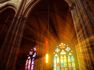 Суд визнав приналежність УПЦ мп до російської православної церкви: що це означає