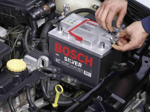 Новий акумулятор сідає за два дні: у чому справжня причина - фото з відкритих джерел