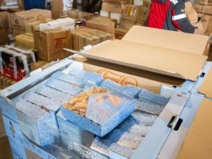 На Північний ГЗК з Італії прибула гуманітарна допомога для біженців