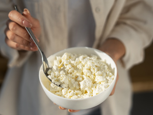 Чим корисний кисломолочний сир - фото з відкритих джерел