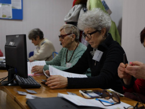 Університет третього віку, фото управління преси криворізького міськвиконкому