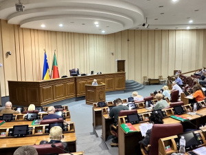 Майже 68 мільйонів на укриття для дітей: як криворізькі депутати розподілили бюджет травня