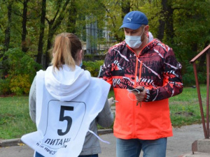 С каким настроением отвечают на пять вопросов Президента его земляки - криворожане?