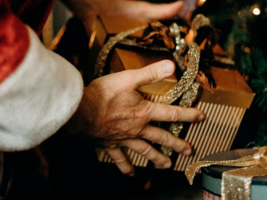 Які подарунки обрати на Миколая, якщо дитина не хоче іграшок - фото з відкритих джерел