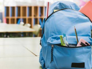 «Пакунок школяра», фото з відкритих джерел