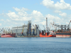 Україна звернулася до міжнародних партнерів із пропозицією задіяти у "зерновій угоді" порт Миколаїв