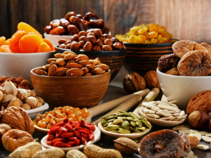 Сухофрукти, фото з відкритих джерел