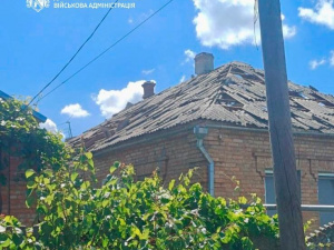 На Криворіжжі лунали вибухи: росіяни завдали удару по Апостолівській громаді