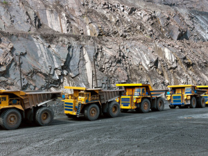 Універсальні солдати промислового фронту: працівники ІнГЗК опановують нові професії