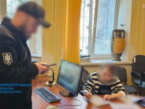На  Дніпропетровщині податківиця завдала державі збитків на 55 мільйонів гривень