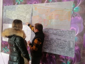 Прямо зараз: мешканці 4-го Зарічного обговорюють ідеї благоустрою мікрорайону