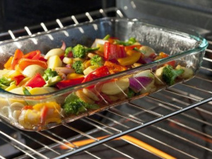 Як змити нагар зі скляного посуду: лайфхаки