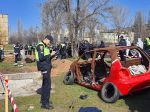 Рятували цивільних і фіксували воєнні злочини: майбутні слідчі у Кривому Розі відпрацьовували навички роботи на місці артобстрілу