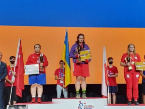 Криворожанка Поліна Черненко стала чемпіонкою Європи з боксу