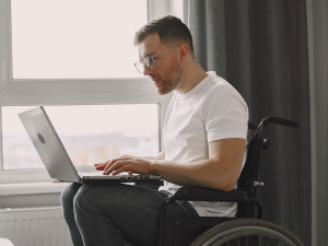 Дистанційне звернення, фото з відкритих джерел 