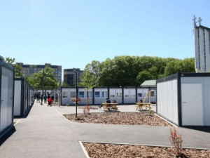 В Україні до кінця року запрацює 20 модульних містечок тимчасового житла для переміщених осіб