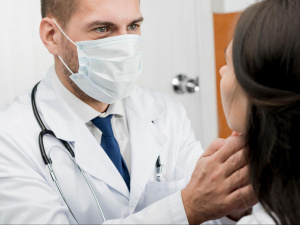 Хірургічне лікування захворювань вуха, горла та носа: коли операція необхідна