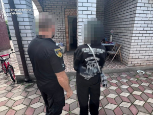 "Липові" благодійниці: у Кривому Розі затримали жінок, які оформлювали фейкові виплати за зруйноване житло
