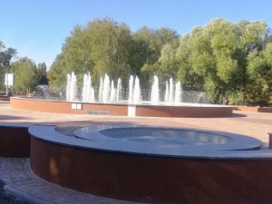 Після року ремонту запрацював головний фонтан Кривого Рогу