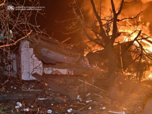 Від Нікополя до Синельниківщини: внаслідок російської атаки на Дніпропетровщині постраждав чоловік