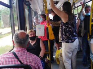 У транспорті Кривого Рогу зняли обмеження щодо кількості пасажирів