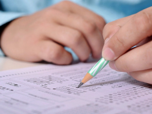 Ще шестеро криворізьких випускників склали національний тест на відмінно