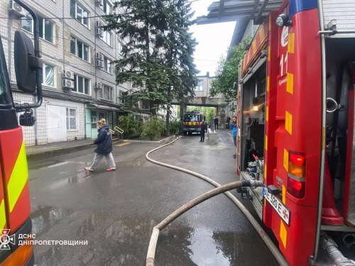 Загинув містянин: вранці у Кривому Розі гасили пожежу в інфекційній лікарні
