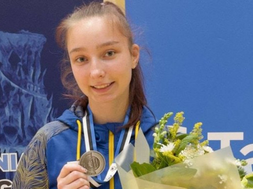 Чотири нагороди світового рівня: спортсменка з Кривого Рогу тріумфувала на чемпіонаті зі стрільби