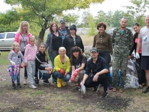 Криворожане поддержали акцию Всемирный день уборки "World Cleanup Day"(ФОТО)