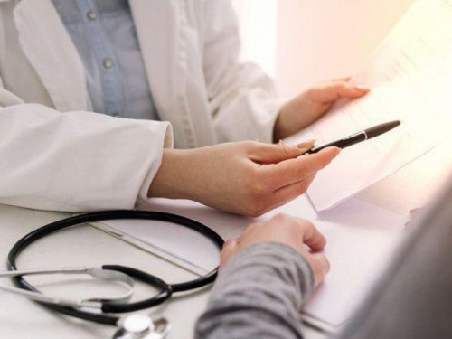 Медики Кривого Рога призывают горожан пройти ежегодные бесплатные профилактические обследования (перечень)